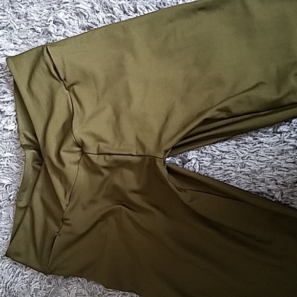 OBSESSION Scrunch Butt Shapewear Leggings W/ Pockets!! Like New! - Picture 3 of 5